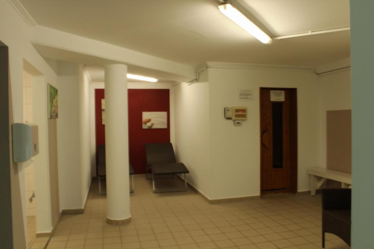 Residenz Rosengrund Mit Schwimmbad Und Sauna Бюзум Экстерьер фото